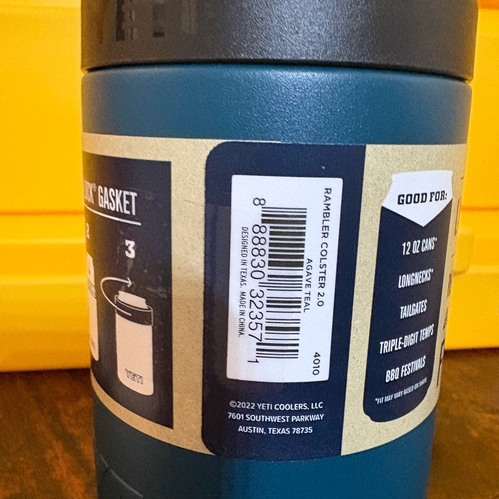 YETI Rambler Colster 2.0 in Agave Teal